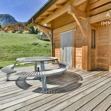 Chalet Le Grand-bornand, 5 Pièces, 8 Personnes - Fr-1-391-8 *